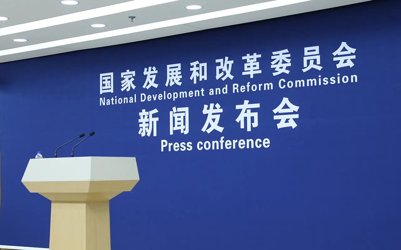 2484.webp.jpg 2484.webp.jpg