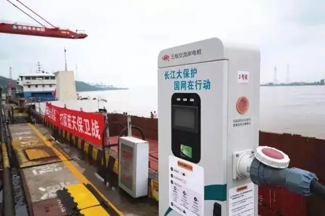 2624.webp.jpg 2624.webp.jpg